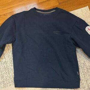 Patagonia Women’s Dark Blue Crewneck Sweater